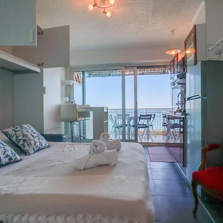 Château Saint Louis 3   Vue Mer, Terrasse *