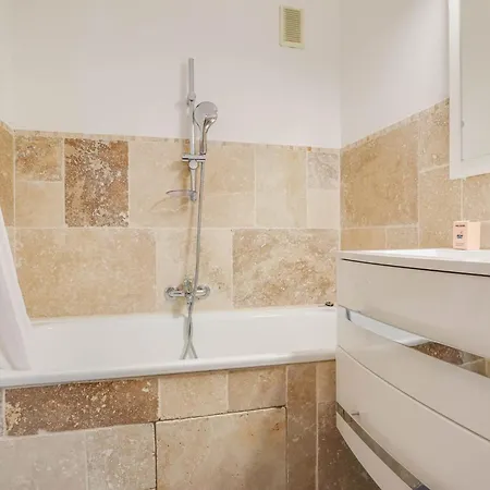 Château Saint Louis 3   Vue Mer, Terrasse * Menton