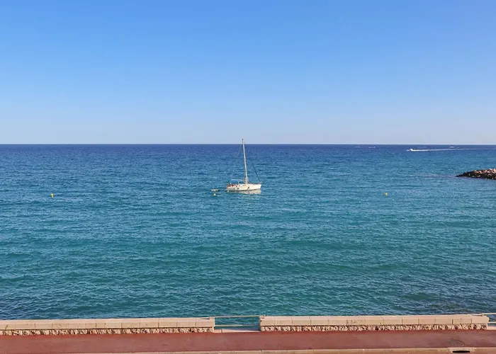 Apartment « Chateau Saint Louis 3 » Vue Mer, Terrasse Menton