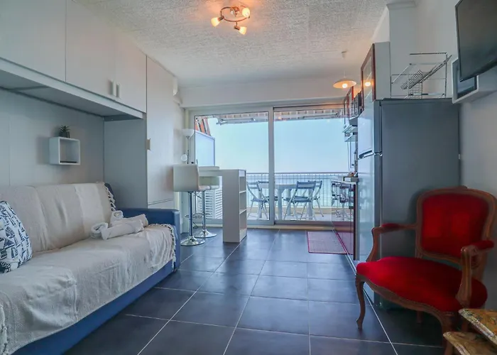 « Chateau Saint Louis 3 » Vue Mer, Terrasse *